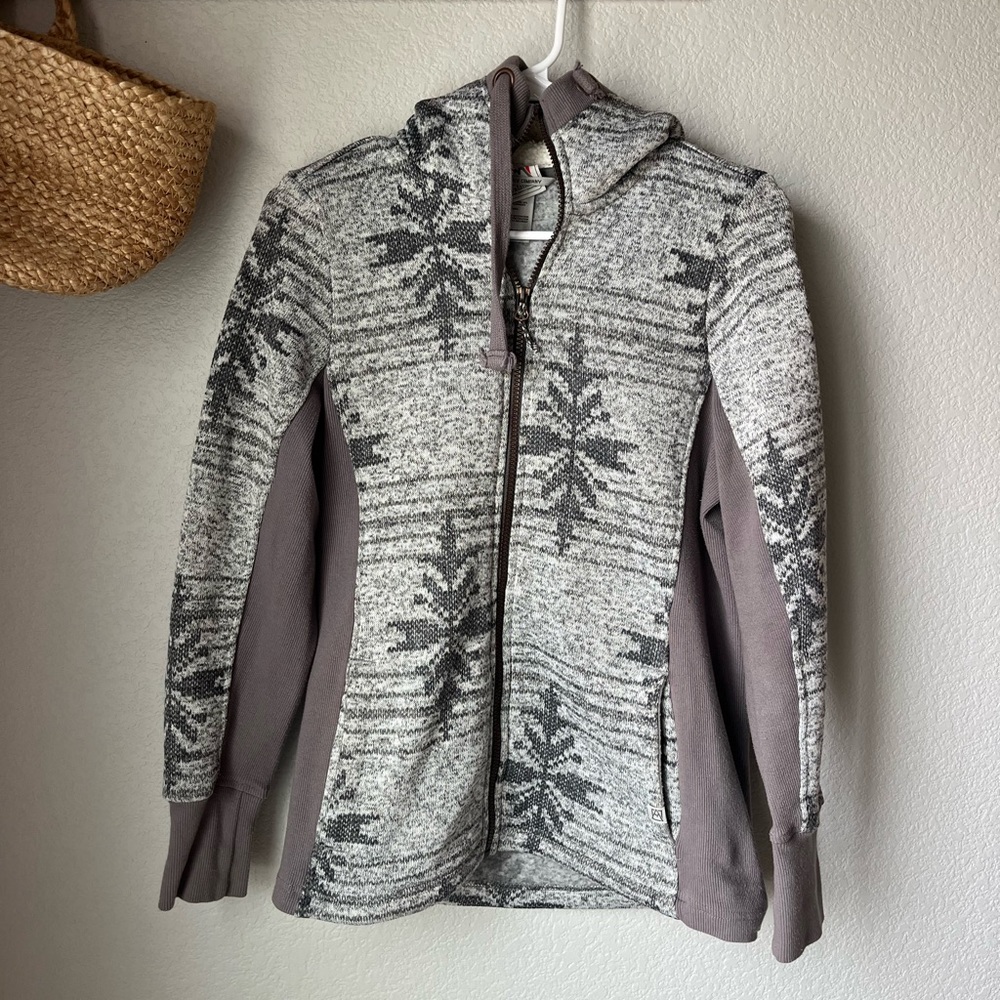 Avalanche Gray and Black Patterned Zip-Up Hoodie